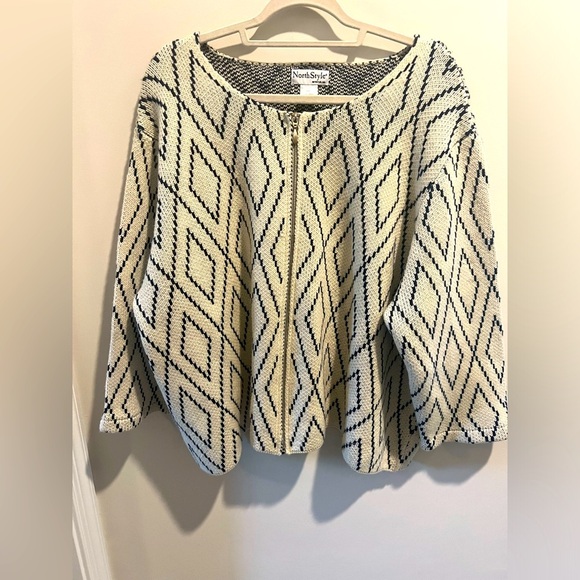 NorthStyle Sweaters - NORTH STYLE Navy and White Front Zip Cardigan with 3/4 Sleeves, 3X